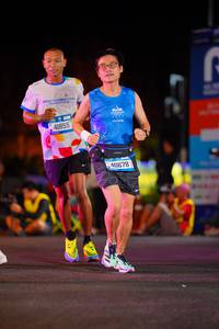 BIB: 8290, 41855
                            <button type="button" onclick="openModal(21551071)" class="btn btn-primary btn-sm float-right btn-popup" data-toggle="modal" data-target=".modal-high-quality">
                        <i class="fas fa-shopping-cart"></i> Add to Cart
                    </button>
                                            <button type="button" onclick="isThisMe(21551071, true)" class="btn btn-success btn-sm float-right btn-popup btn-isme hidden" data-toggle="tooltip" data-placement="bottom" title="นี่คือรูปของคุณใช่ไหม คลิกที่นี่เพื่อเอาเข้าอัลบั้ม">
                        <i class="fas fa-plus"></i> Add to album
                    </button>
                    <button type="button" onclick="isThisMe(21551071, false)" class="btn btn-warning btn-sm float-right btn-popup btn-isnotme hidden">
                        <i class="fas fa-ban"></i> Remove from album
                    </button>